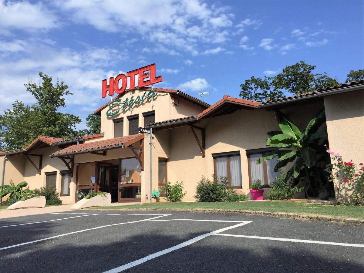 Hotel Etesia Feurs Kültér fotó
