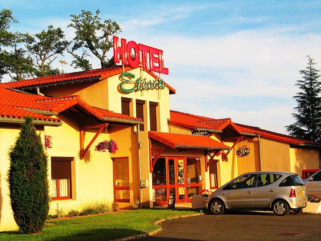 Hotel Etesia Feurs Kültér fotó